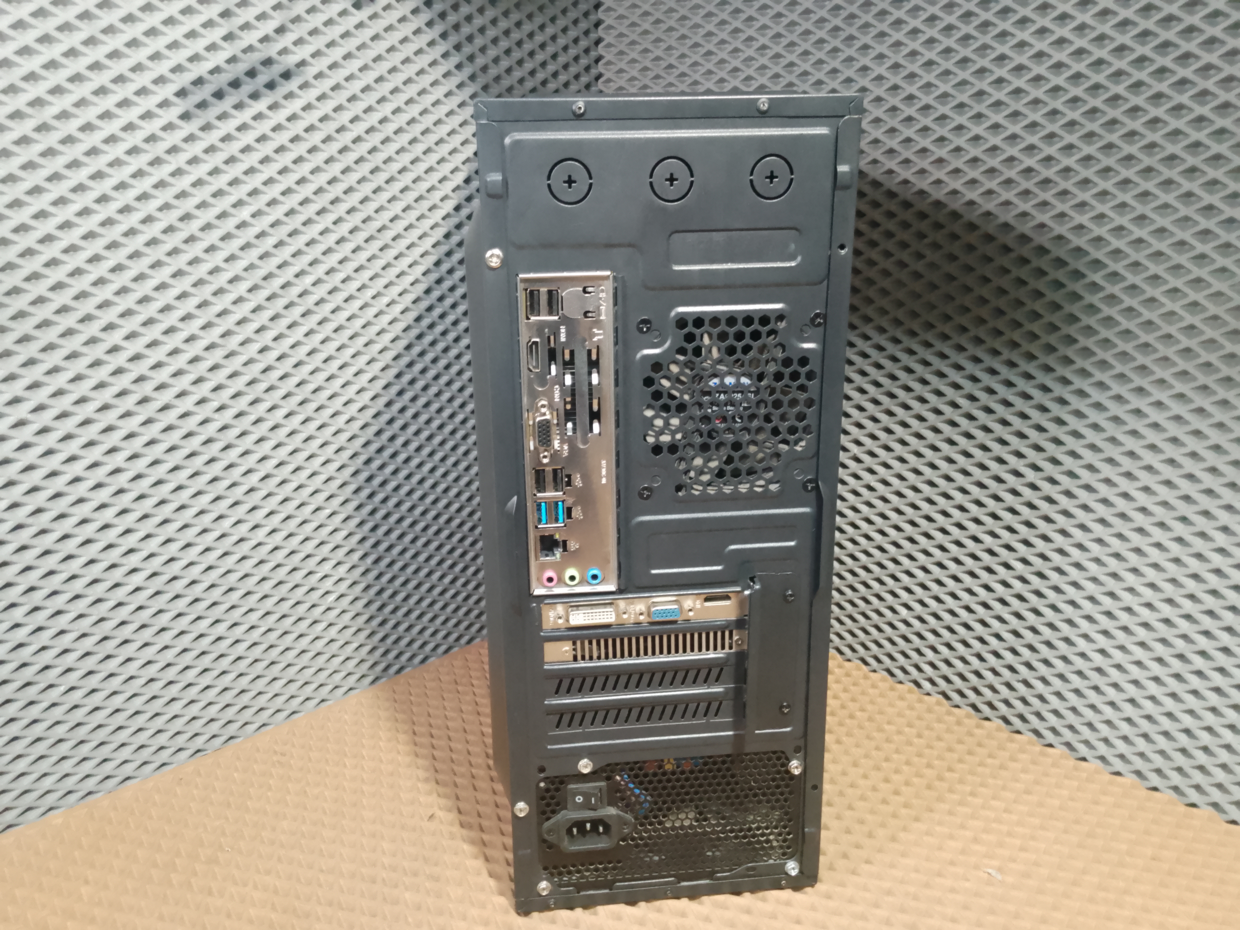 Системный блок Intel Core i7-3770 / 16GB / GTX 550 Ti / SSD 256GB