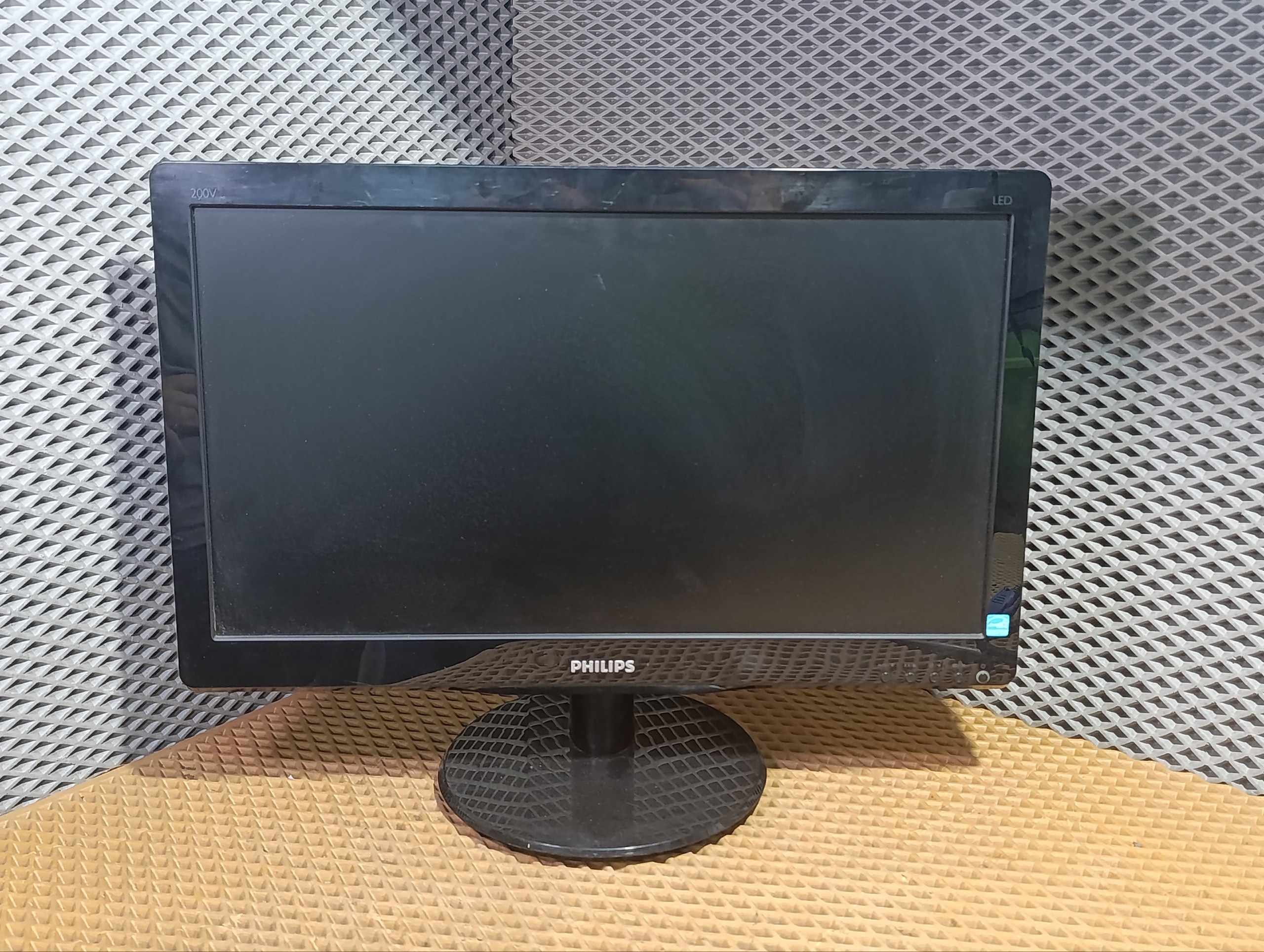 Монитор Philips 200V4LSB2/62