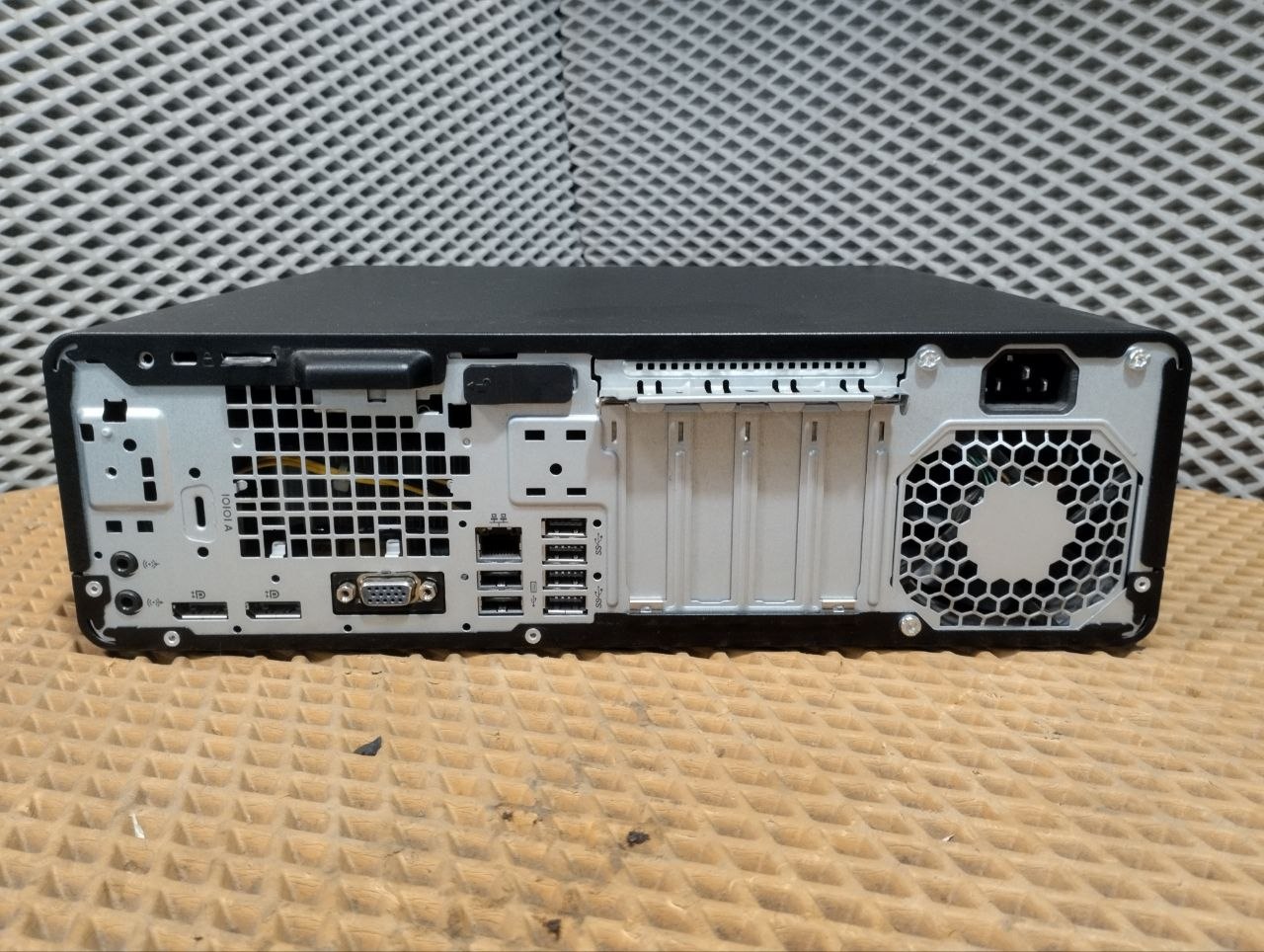 HP EliteDesk 800 G3 SFF i5/8GB/240+500GB