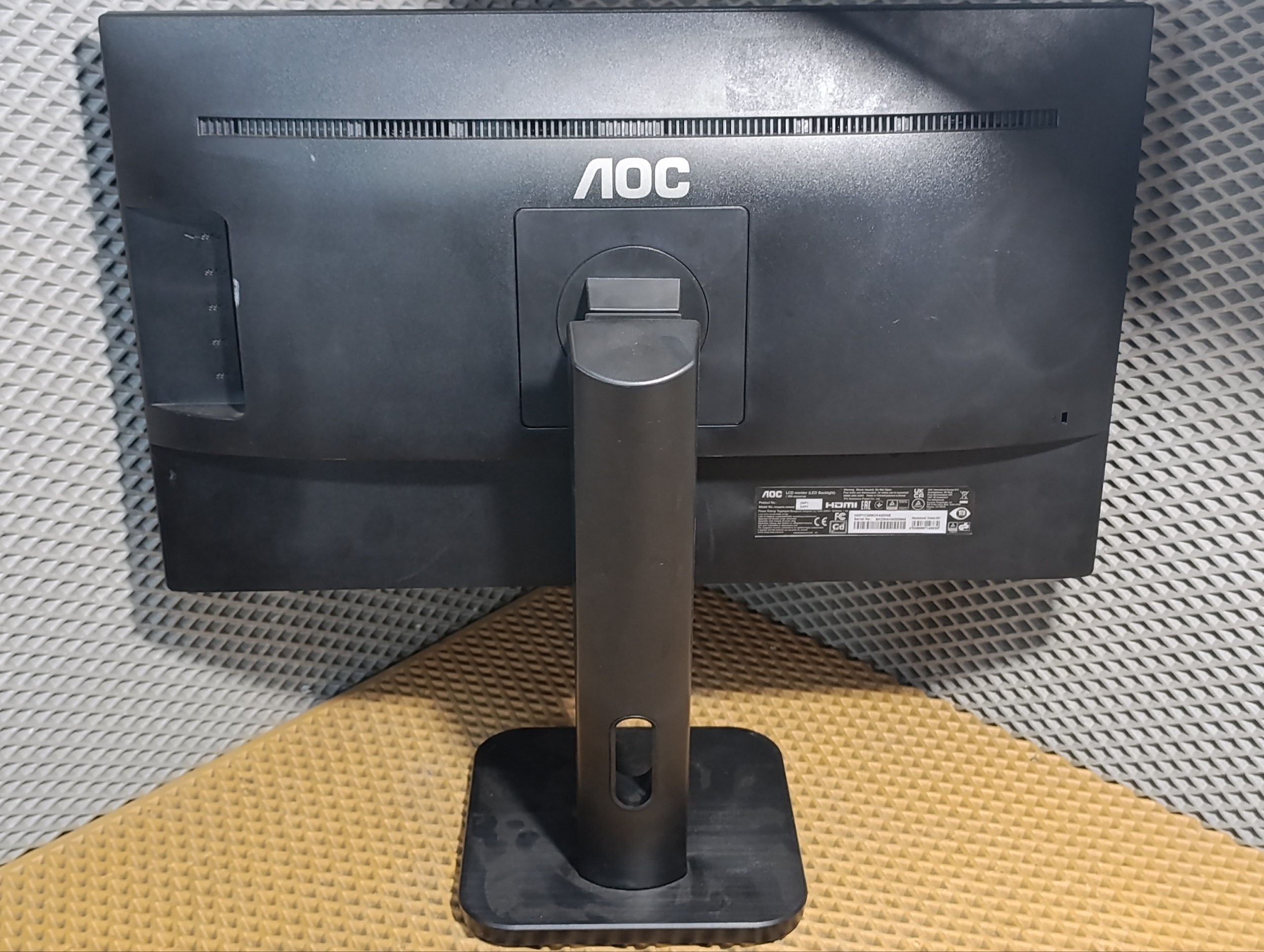 Монитор AOC 24P1