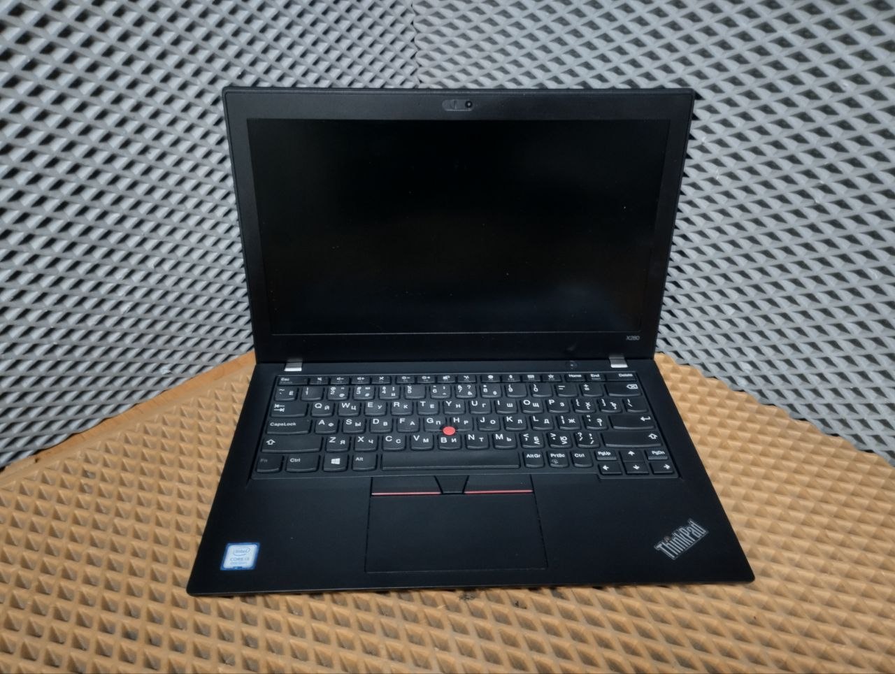 Lenovo ThinkPad X280 / Intel Core i3-8130U / 8GB / 256GB SSD